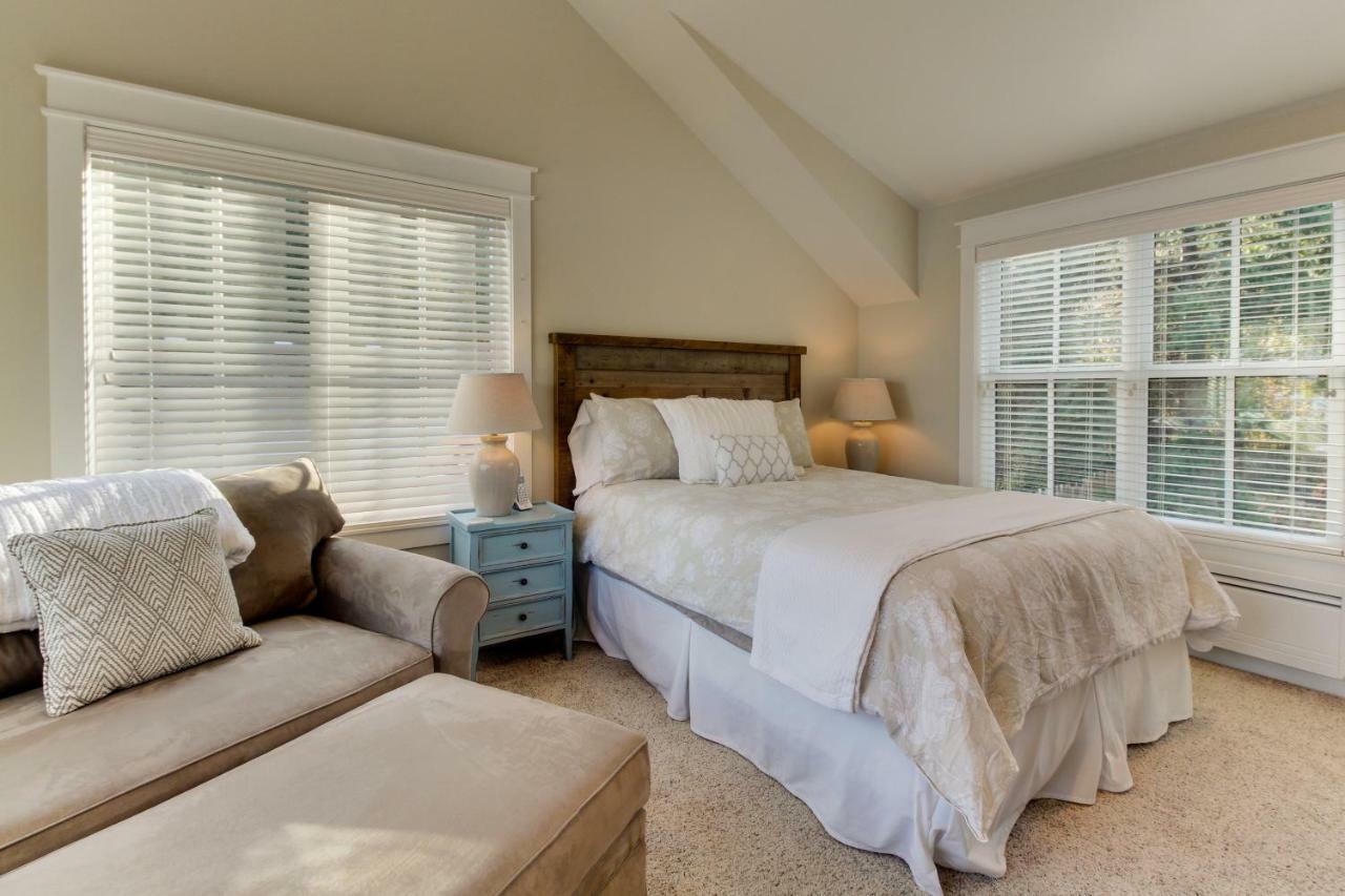 Orcas Beach Cottage Eastsound Bagian luar foto